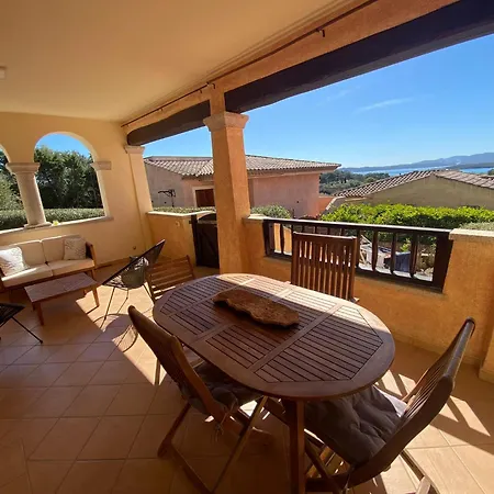Apartment La Terrazza Del Faro Olbia